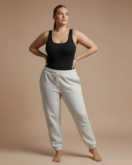 Shaping jumpsuit with straps, casual style